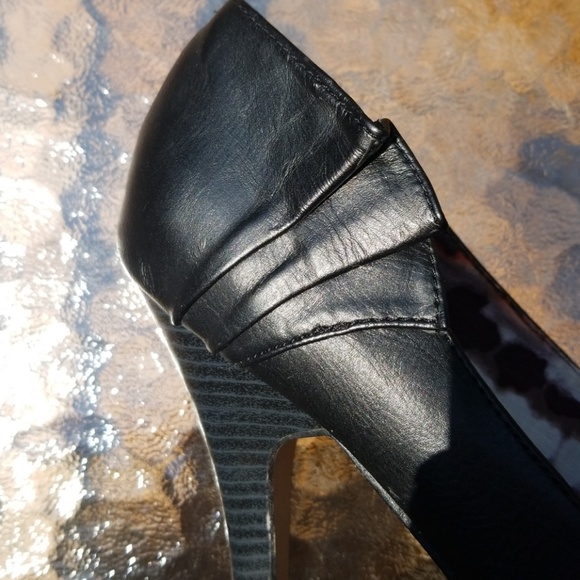 Madden Girl Platform Heels with Pleated Detail - Picture 8 of 8